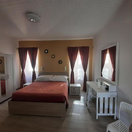 Viccinella House Apartment Capranica Bagian luar foto